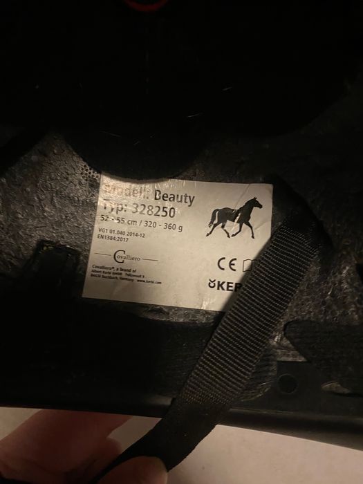 Dzieciecy kask jezdziecki