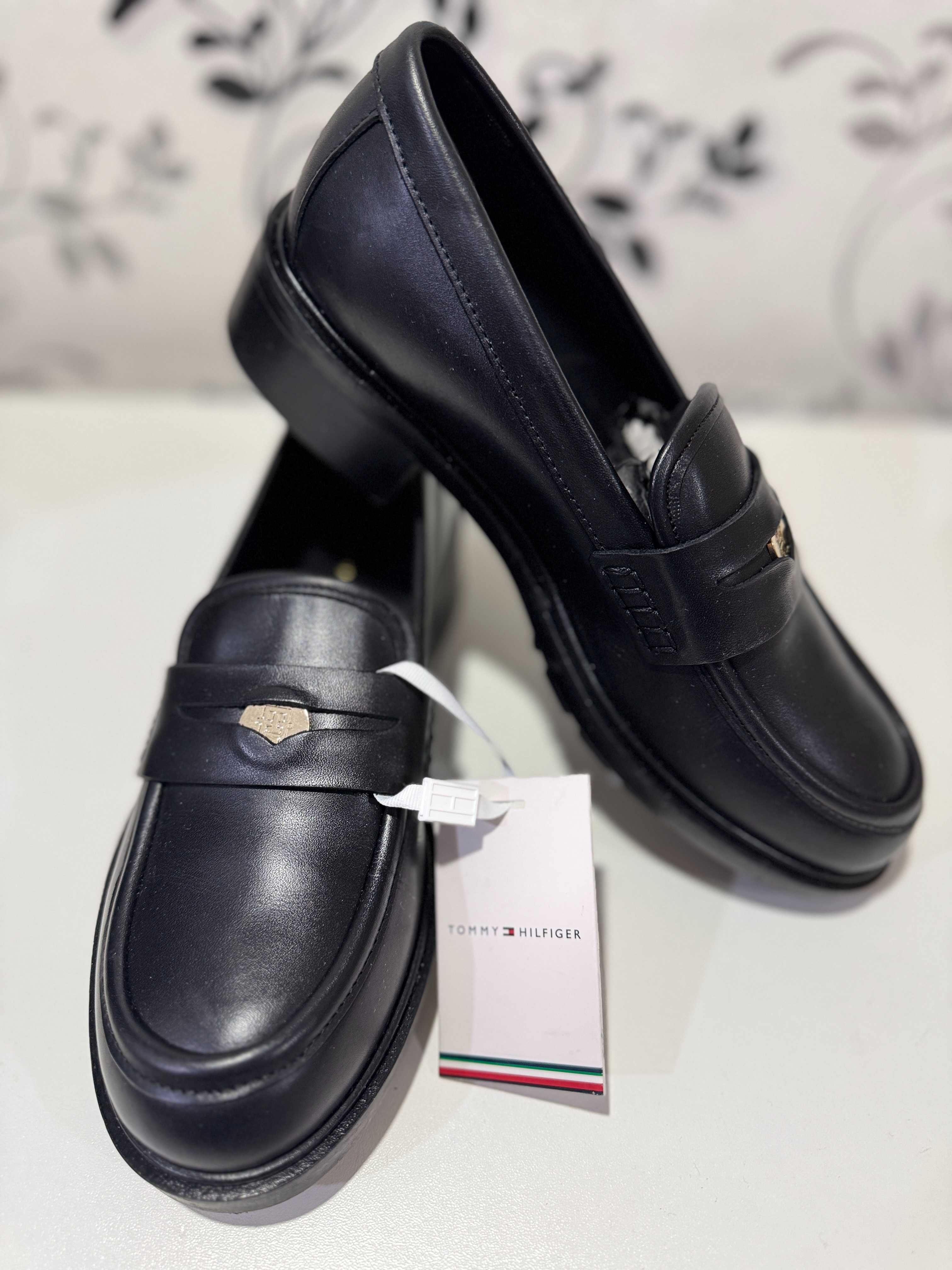 Жіночі лофери Tommy Hilfiger ICONIC LEATHER, 36 р.