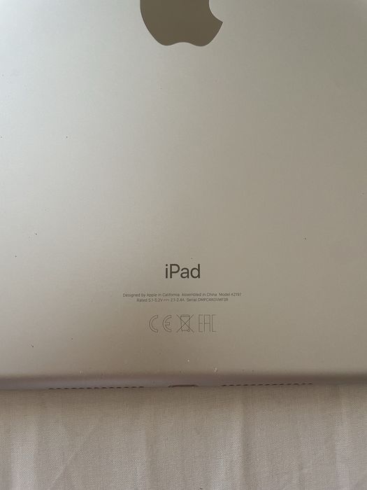 Ipad 7ª Geração - Estado: Como novo