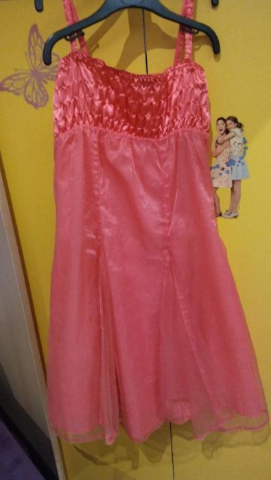Strój karnawałowy sukienka z HSM dla dziewczynki rozm. 140-146