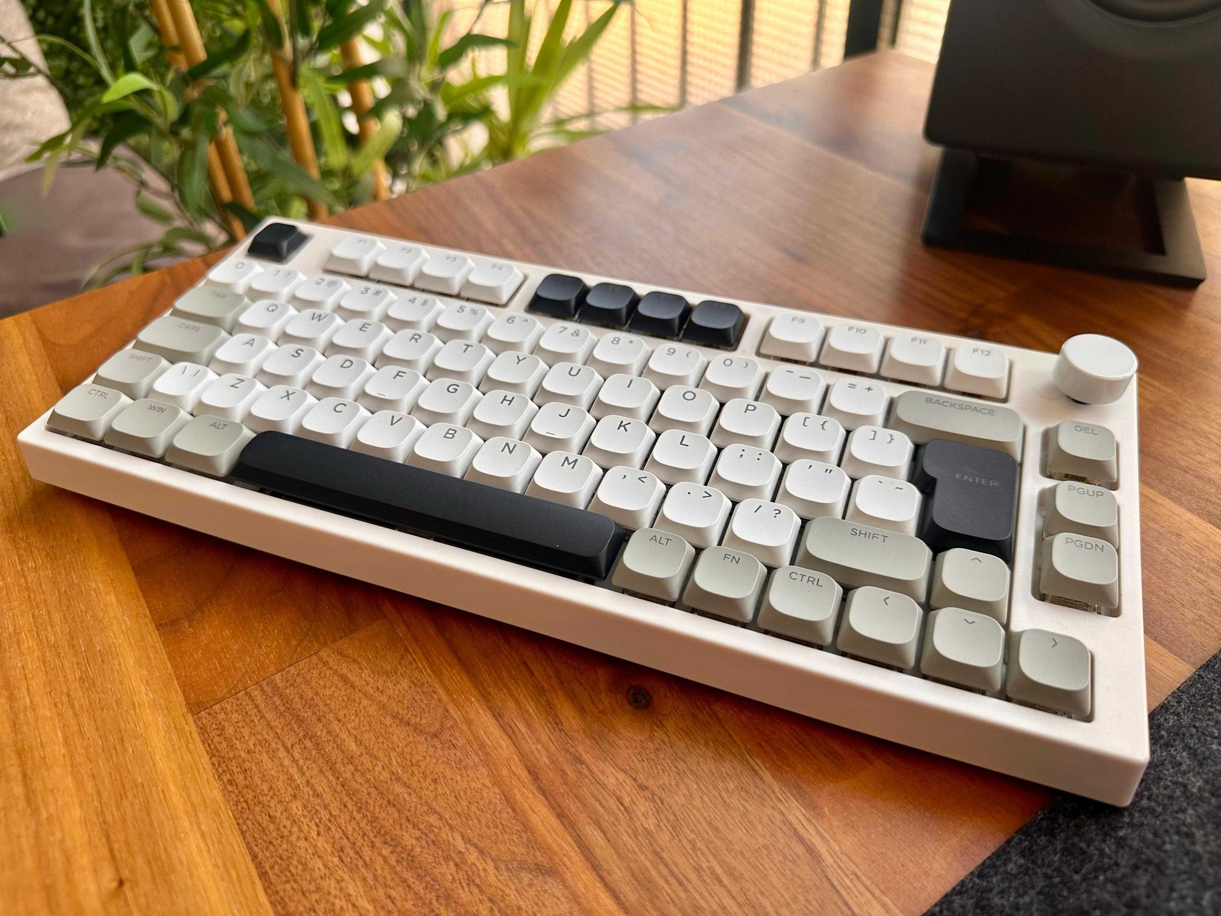 Teclado Mecânico Epomaker TH80 Pro — Bom estado
