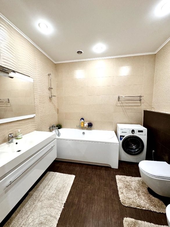 Продам шикарный дом 121 кв м, евроремонт, 4 комнаты, 12 соток