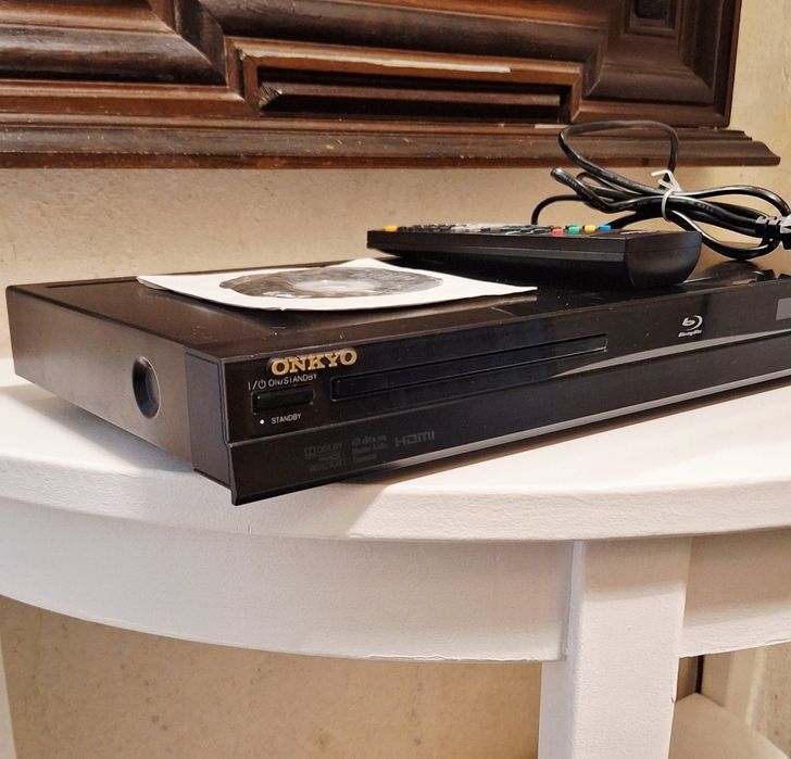 Odtwarzacz Blu-ray Onkyo
BD-SP308