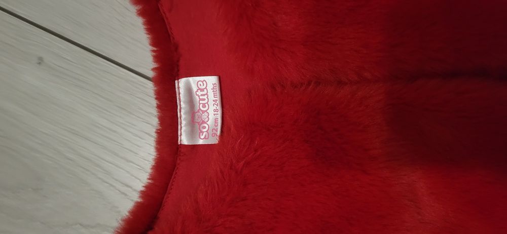 Kamizelka czerwone futerko rozm. 92