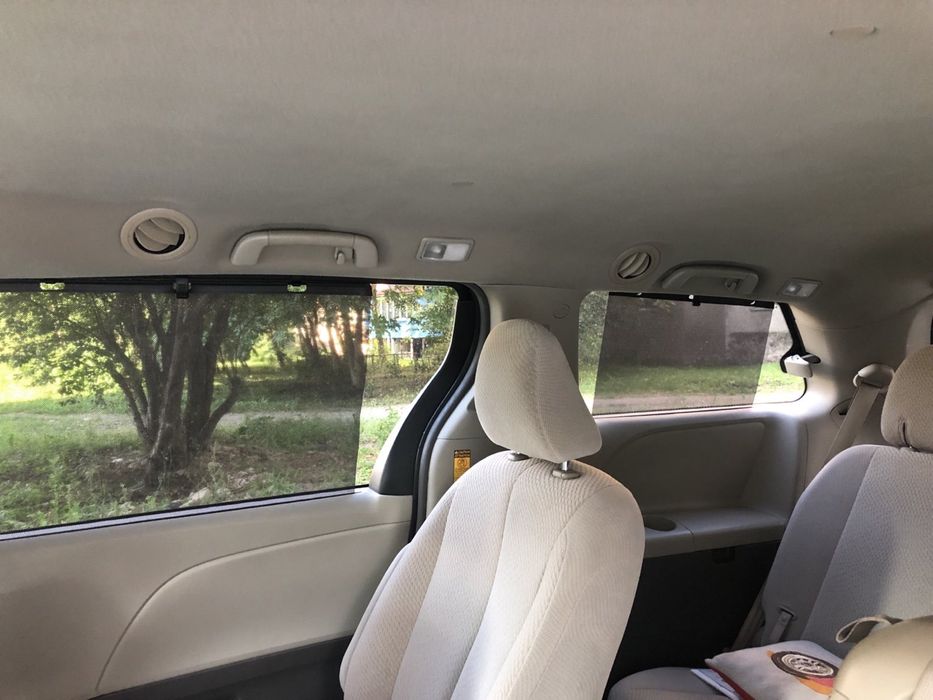 можливий обмін на житло Продам власне авто  8-місне !  Газ-Бензин