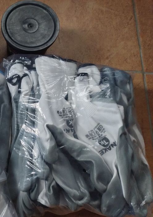 Zestaw pasta BHP i rękawice robocze