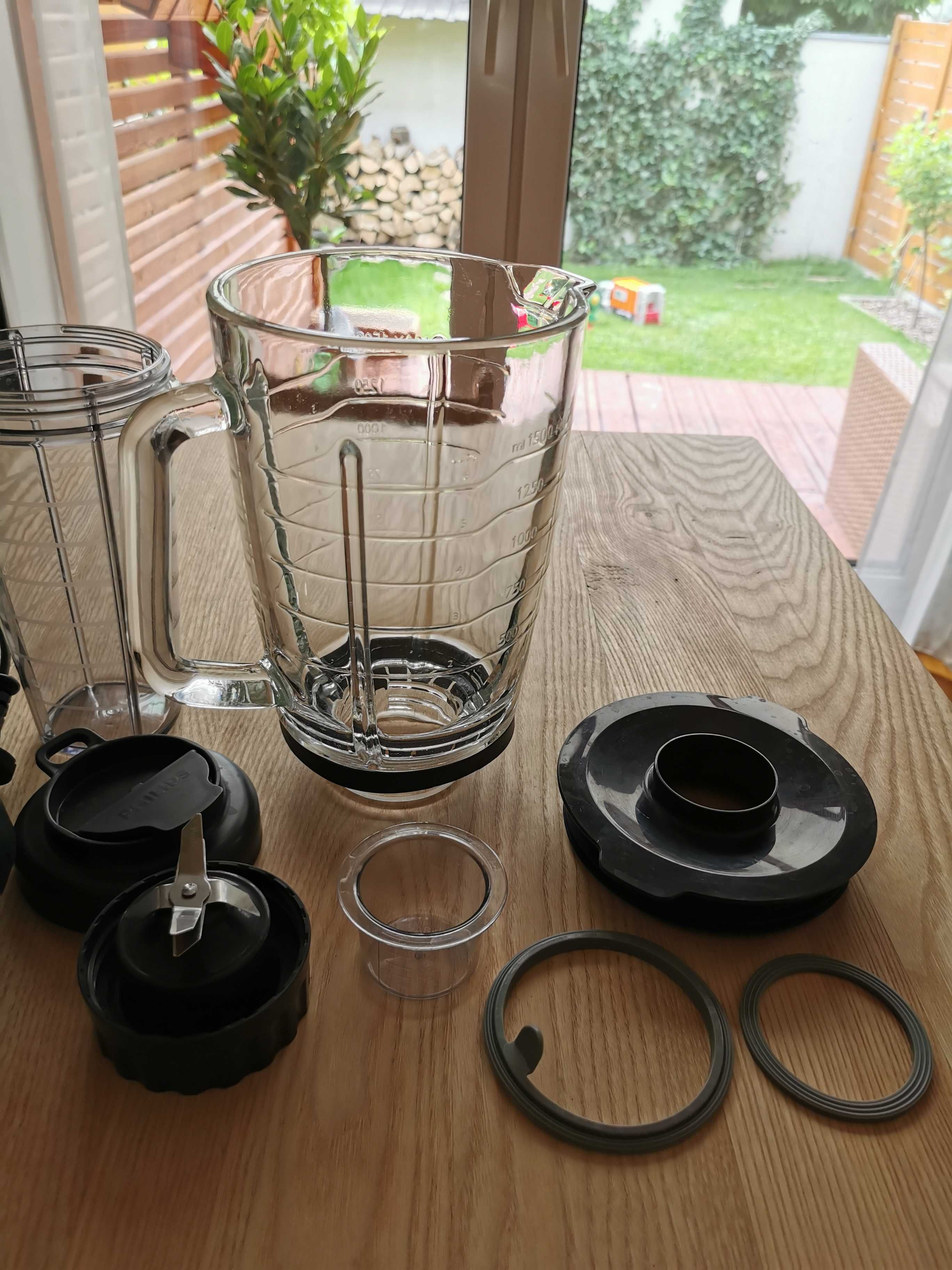 Blender kielichowy Philips ProBlend 6 pojemność 1,5 l