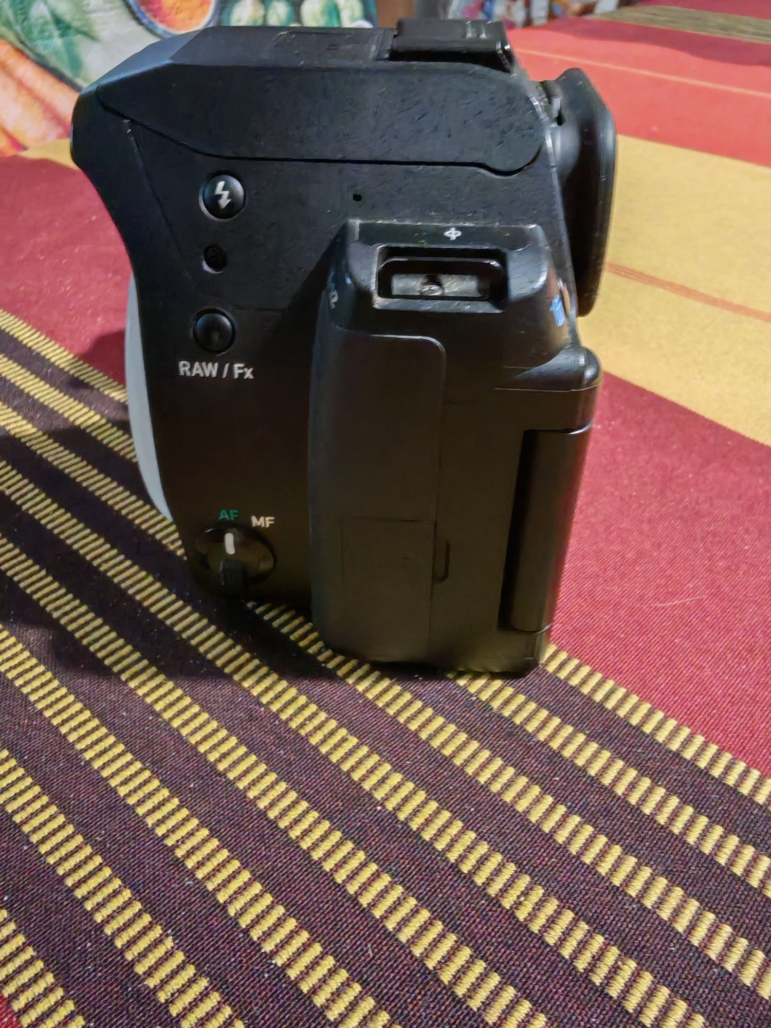 Pentax K-S2 com objectiva 18-55 II