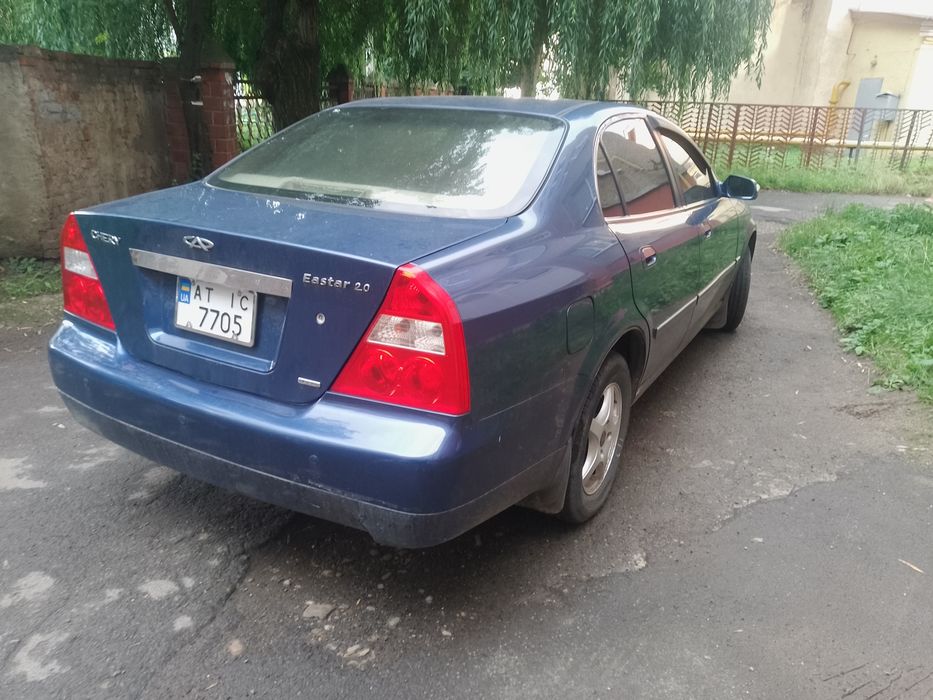 Продам легковий автомобіль