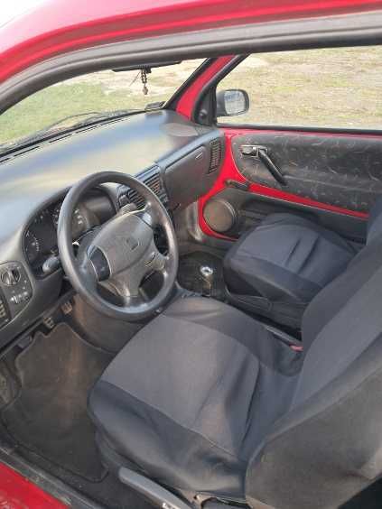 Sprzedam czerwony Seat