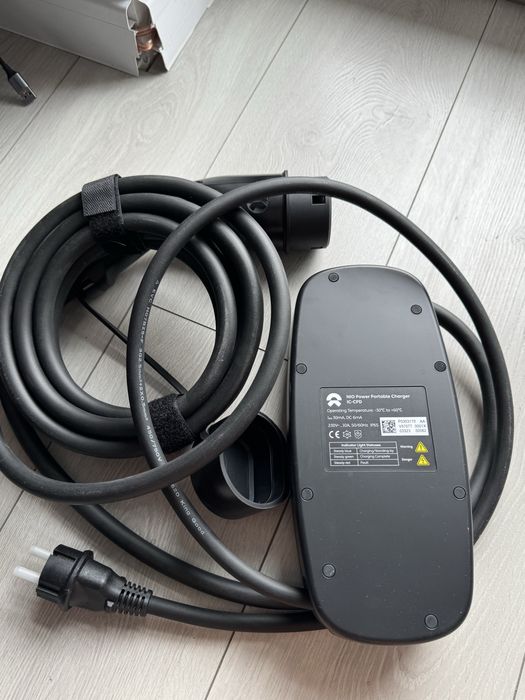 Ładowarka przenośna AC charger do samochodu elektrycznego
