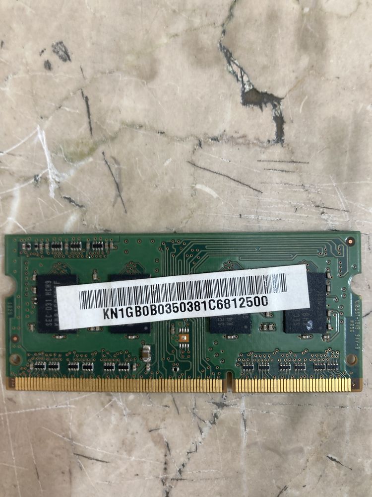 Память 1Gb DDR3