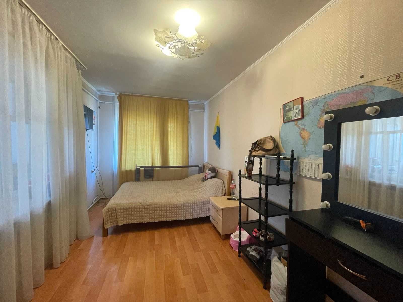 Продаю дом, 2 этажа, Херсонское шоссе -5 Линия.