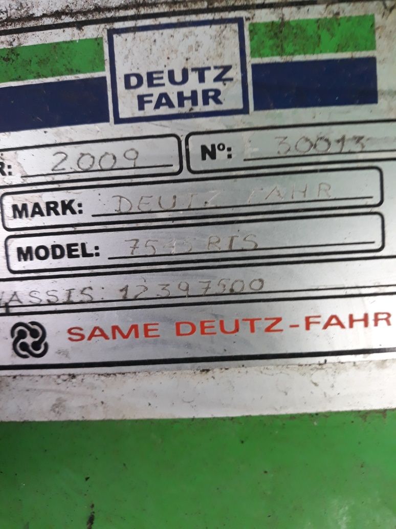 Kombajn deutz fahr