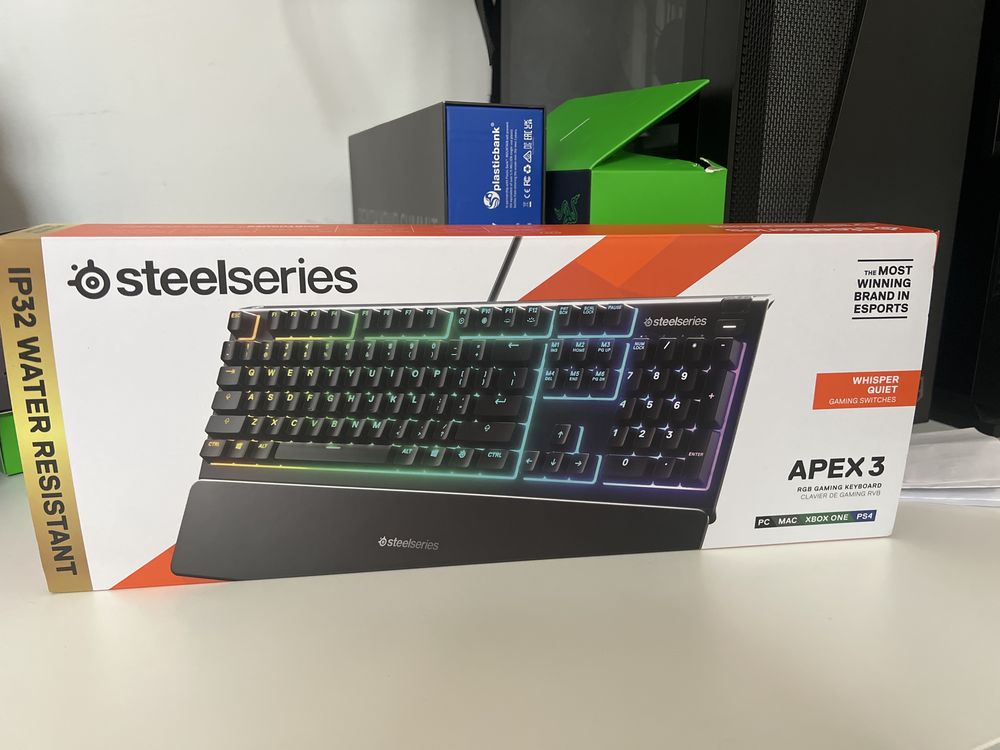 Teclado SteelSeries Apex3