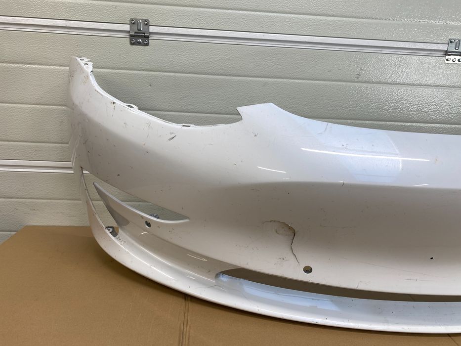 TESLA MODEL 3 Zderzak Przód Przedni PDC