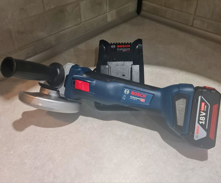 Безщіткова Болгарка BOSCH gws 18v m14