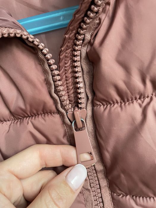 Bezrekawnik chlopiecy H&M ceglano brązowy 92