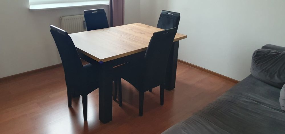 Stół rozkładany 130-310 cm plus krzesła