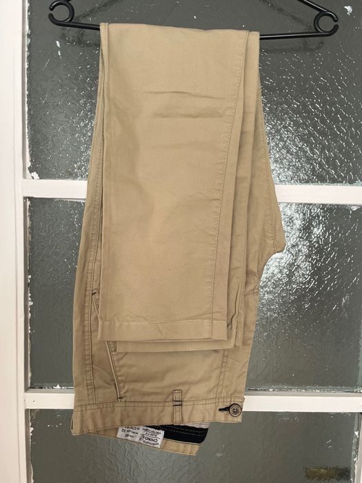 Paczka męskich ubrań rozmiar M