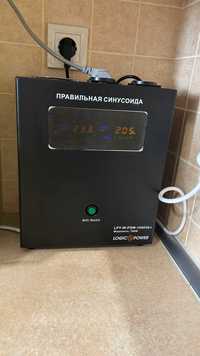 ДБЖ LogicPower 12V LPY-W-PSW-1000VA+ (700Вт) 10A/20A