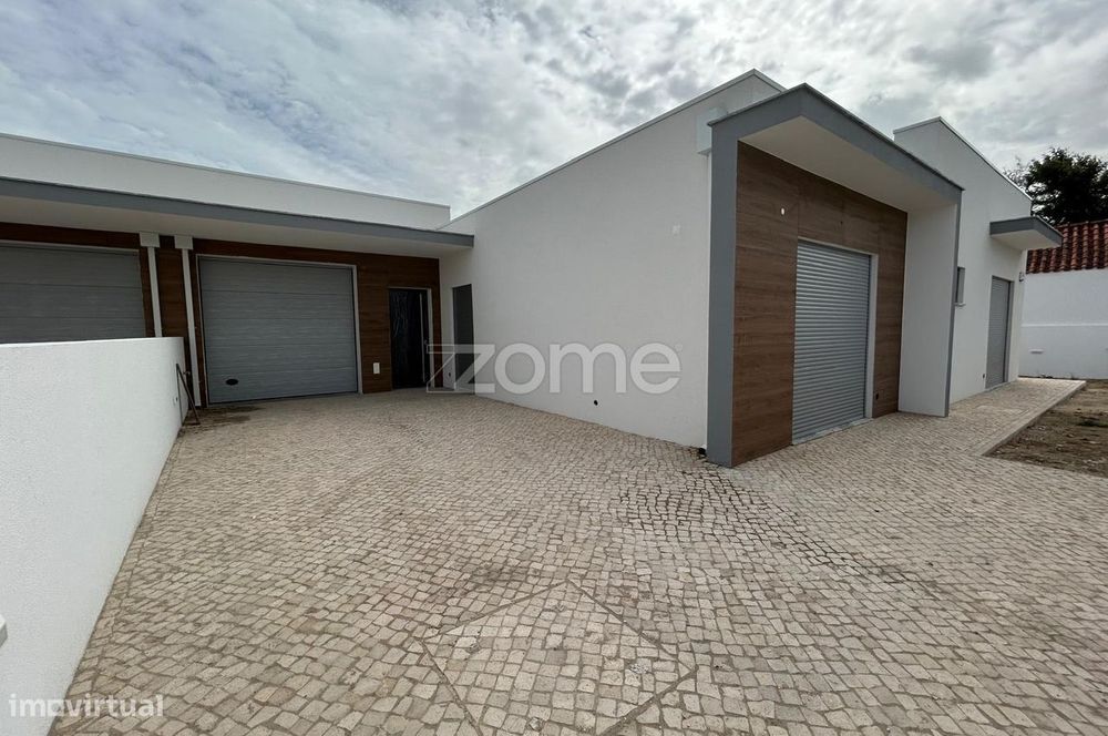Moradia térrea T4 em Azeitão