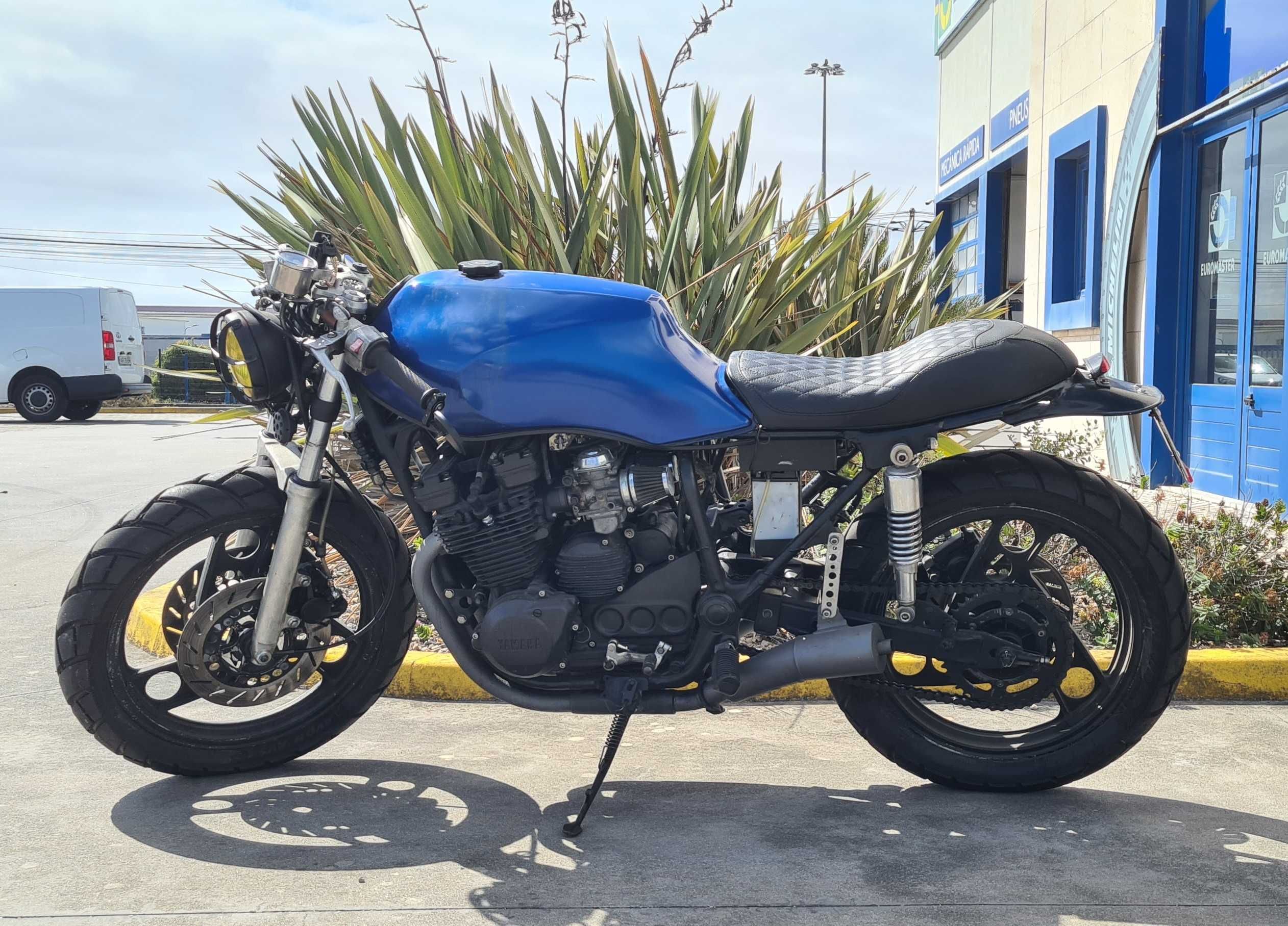 XJ 600 Café racer