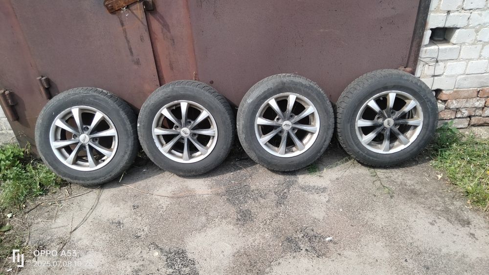 185/65/14 Продам комплект колес