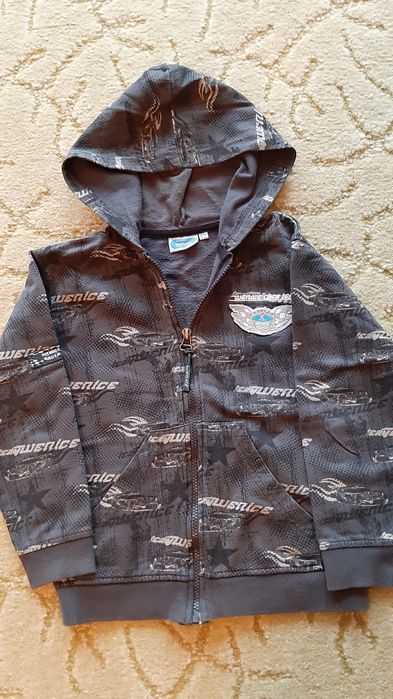 Детские олимпийки, кофты,водолазки, детские регланы,спортивная одежда.