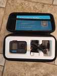 GoPro 11 z 2023 roku z akcesoriami