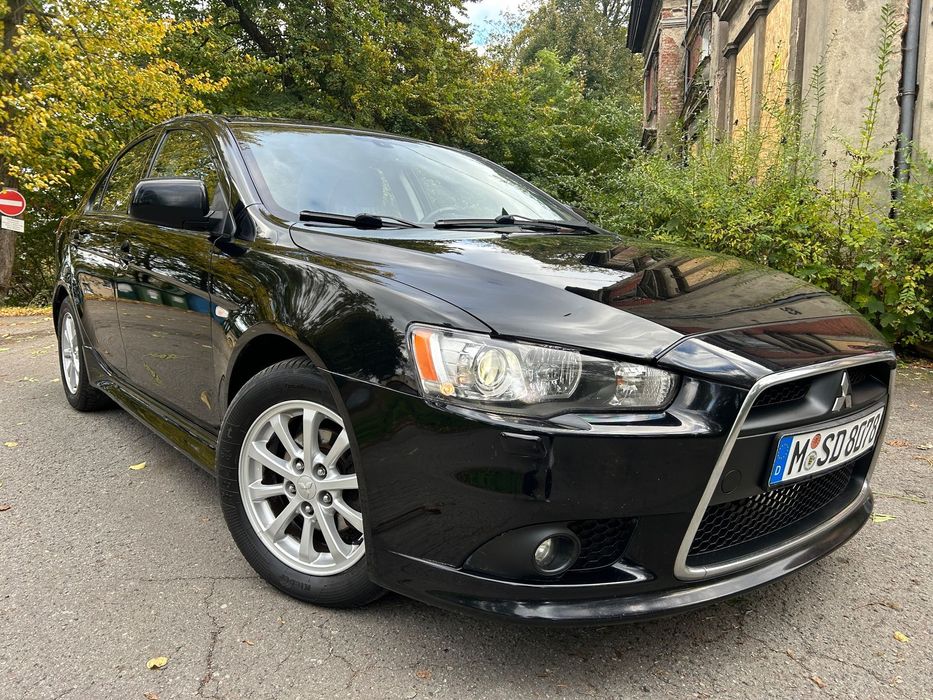 Mitsubishi Lancer Bezwypadkowy Bezszkodowy Xenon Pakiet Sport