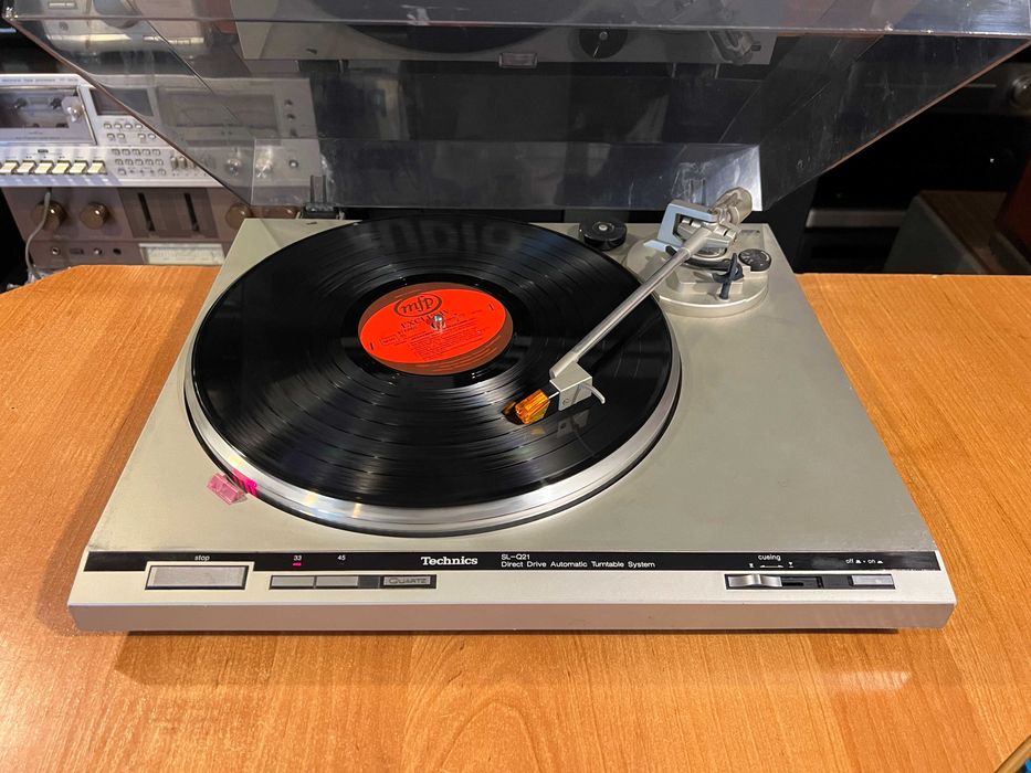 Gramofon Technics SL-Q21 Audio Room