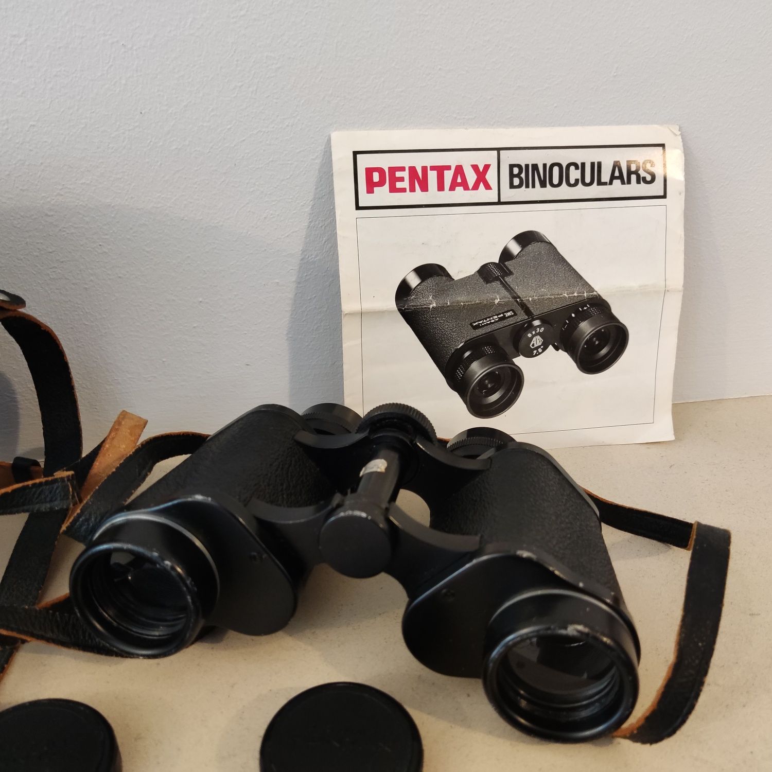 Binóculos antigos Pentax Asahi Prism Binoculars 8x30 field 7.5º