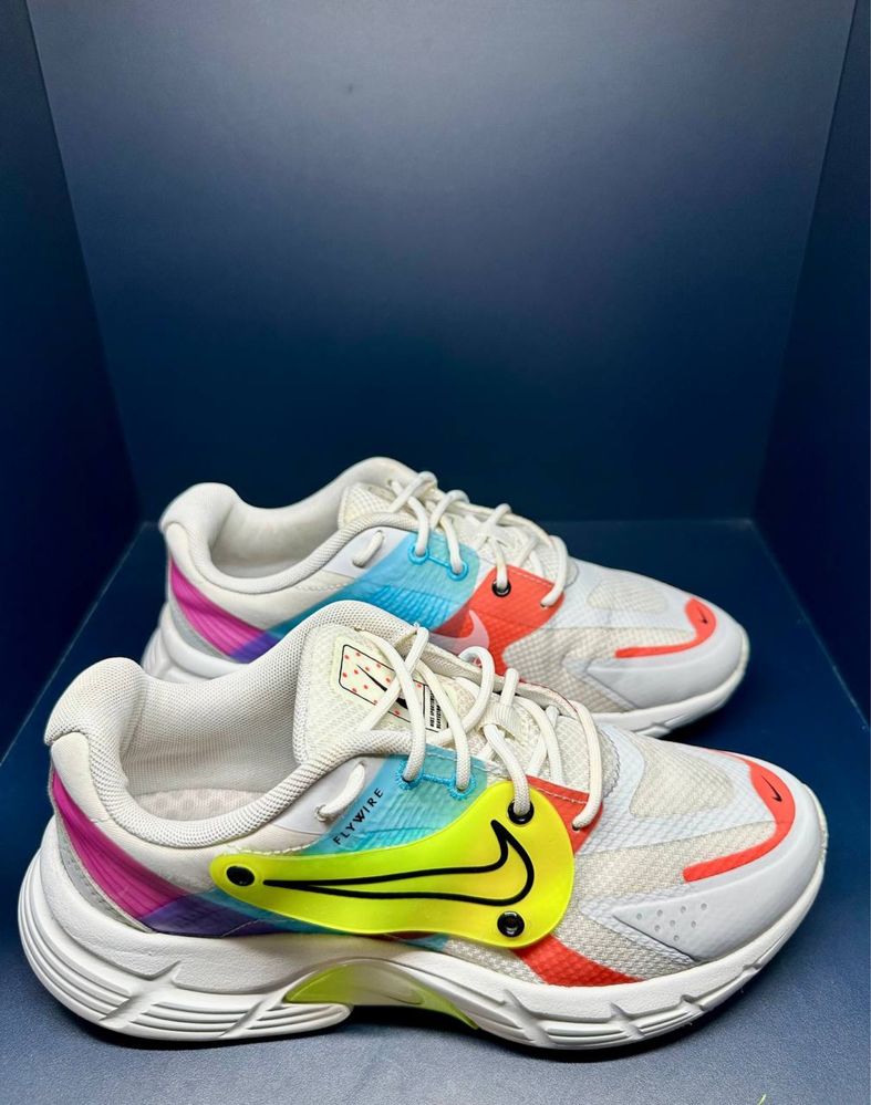 Жіночі кросівки Nike