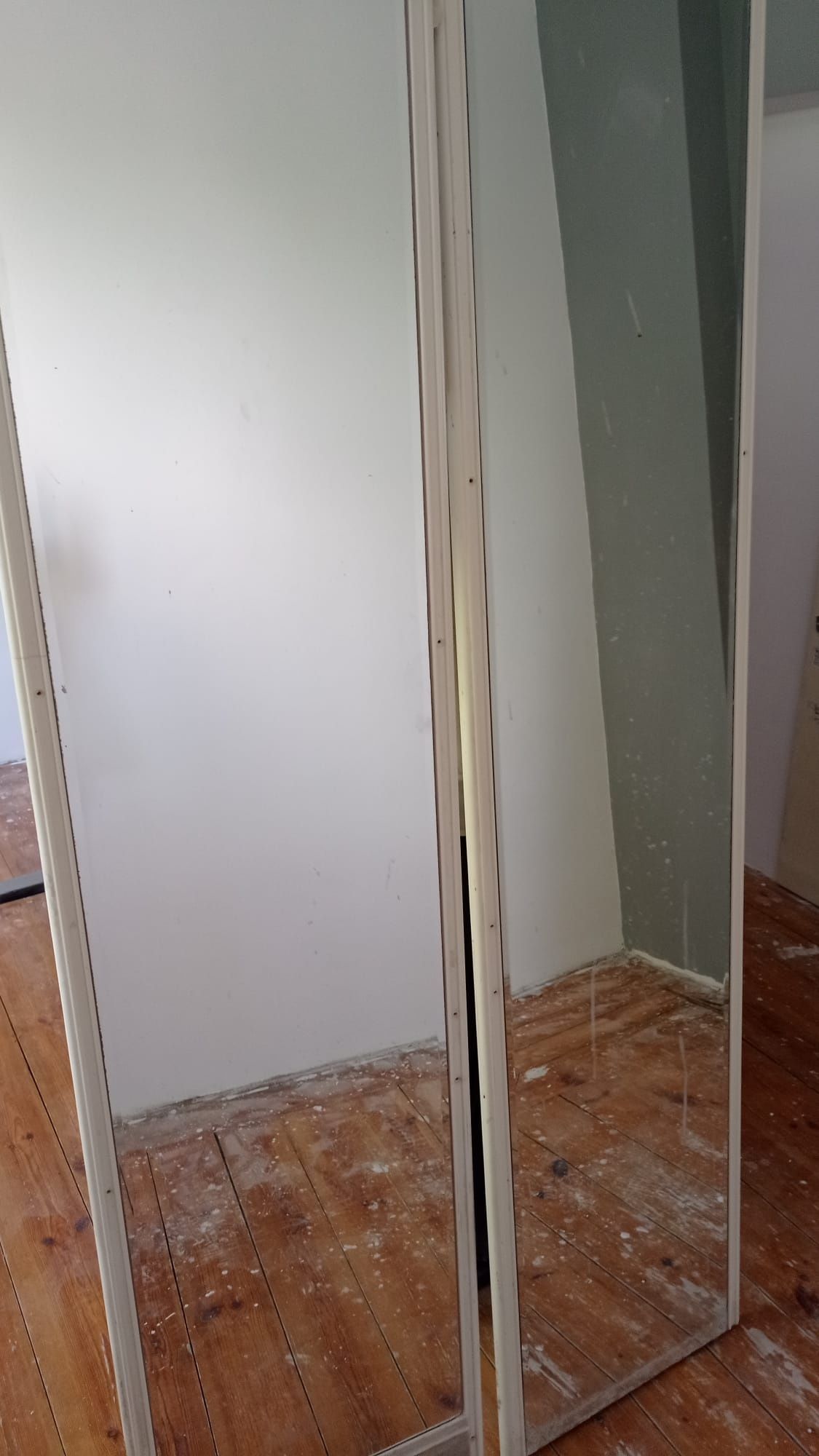 2 Lustra na płycie laminowanej tanio
