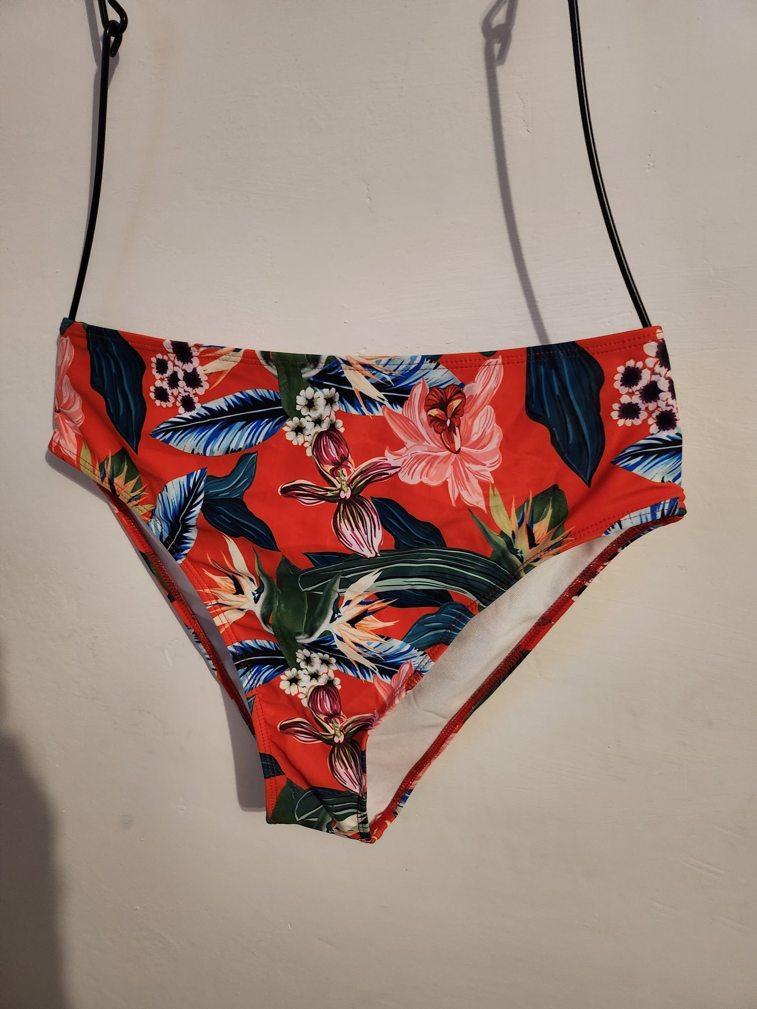 Dwuczęściowy strój kąpielowy w kwiaty r.0XL Shein