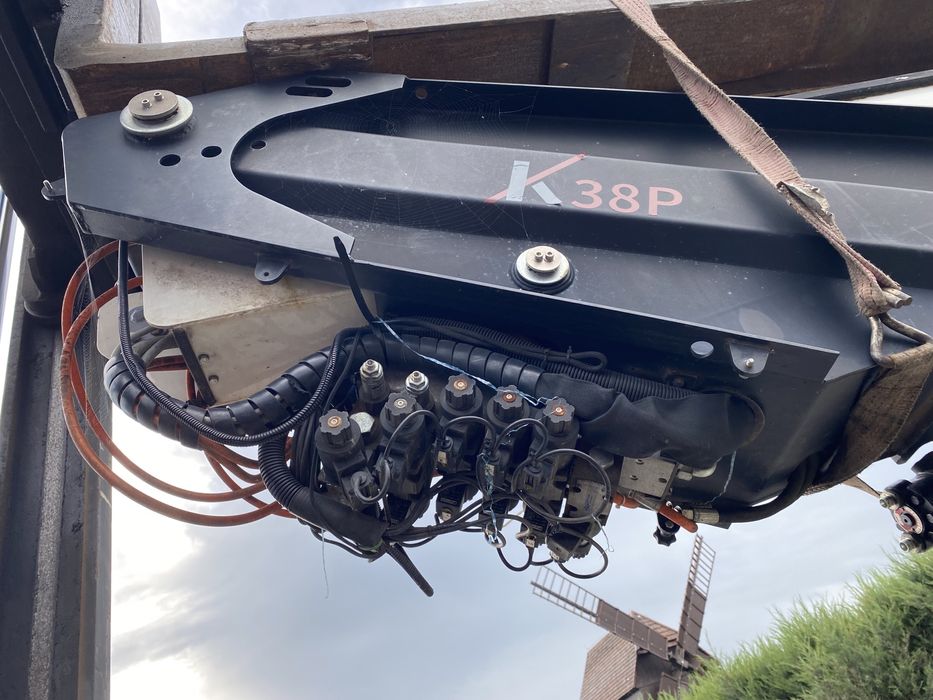 Podnośnik koszowy Renault Master III kosz