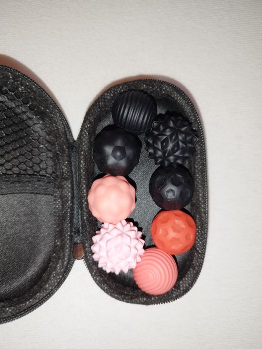 8 magnetyczne, antystresowe, sensoryczne, silikonowe pileczki