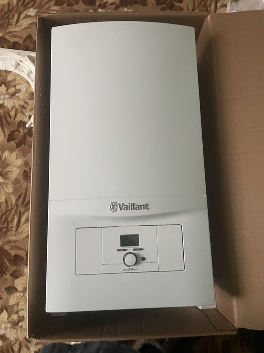 Котел газовий Vaillant домохідний двохконтурний
