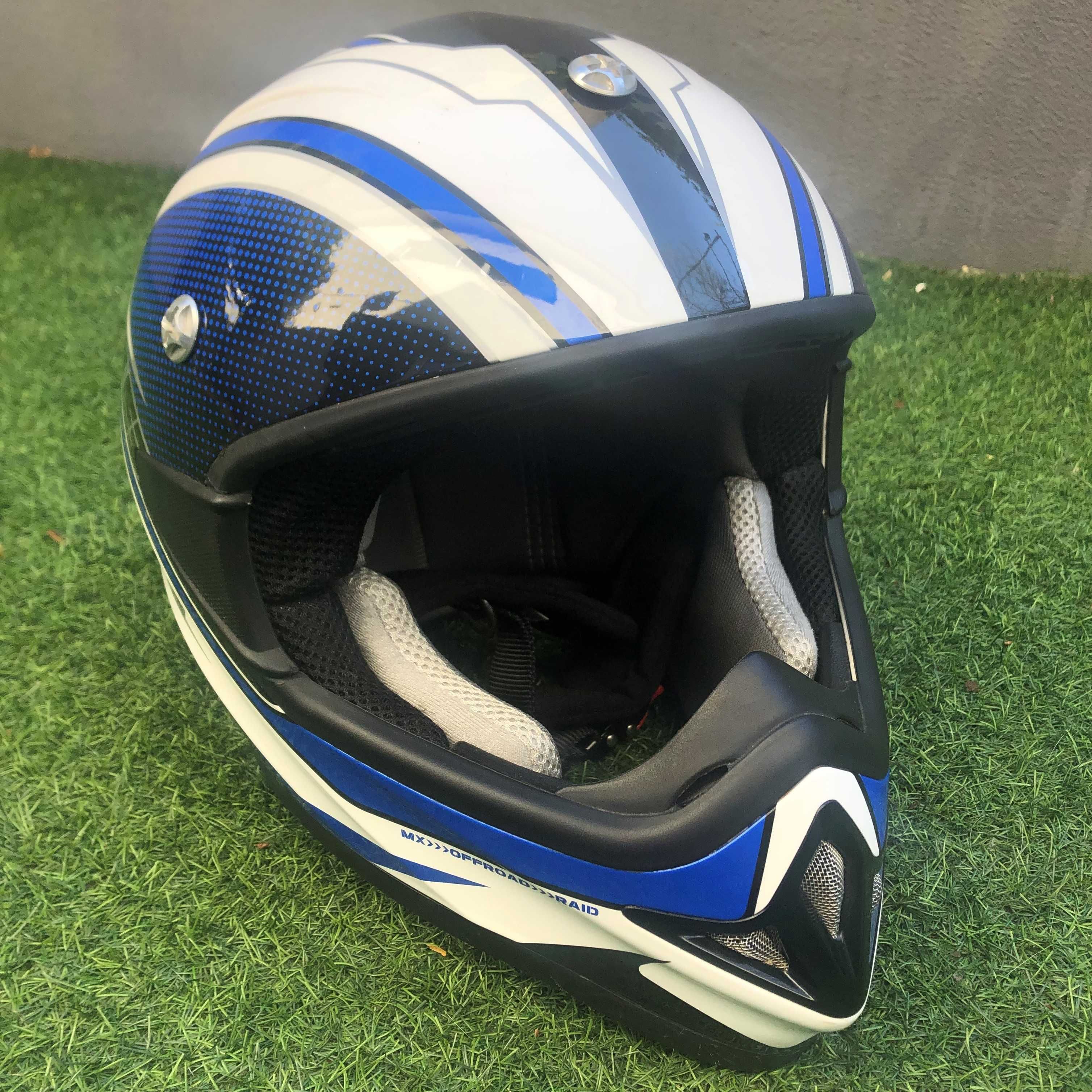 Capacete Nau n45 novo