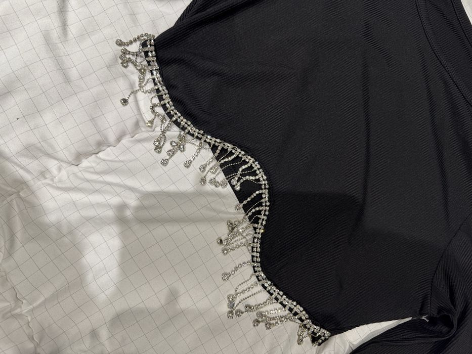 Топ з камінцями стразами