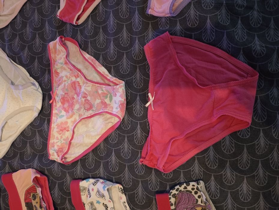 Zestaw majtek dla dziewczynki 110-116