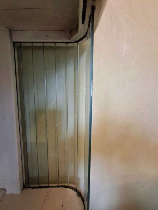 Zestaw mebli kuchennych PRL: kredens, szafka, póła wisząca