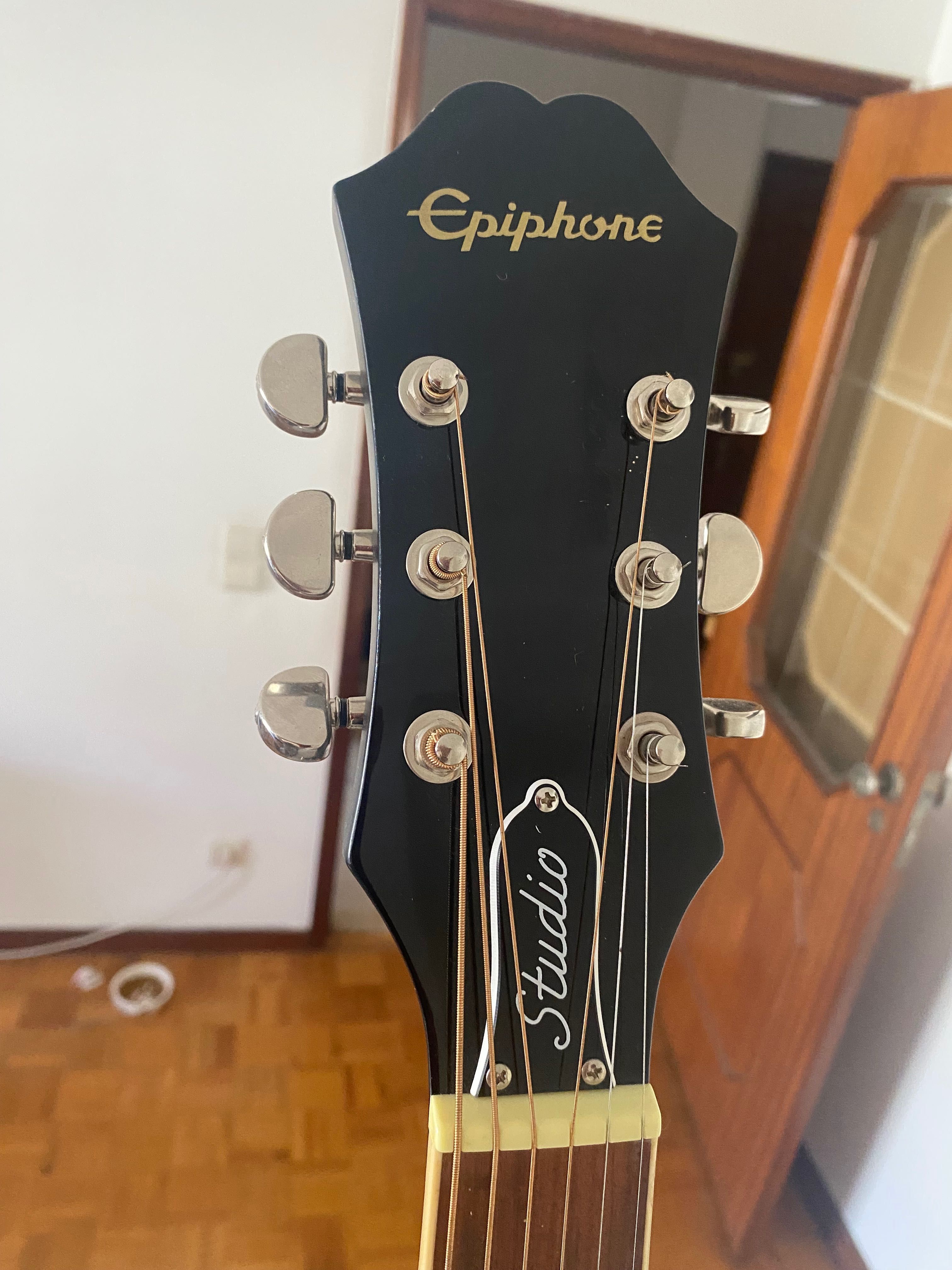Guitarra acústica Epiphone