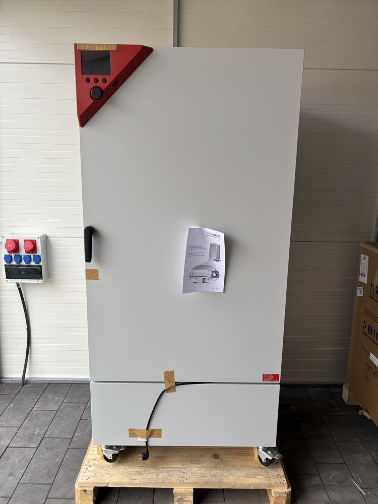 Inkubator z chłodzeniem Binder KB 400