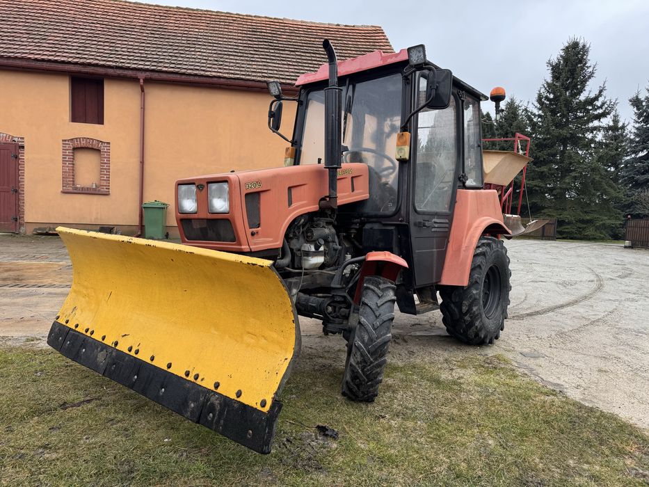 MTZ 320 zima pług komunalny 4x4