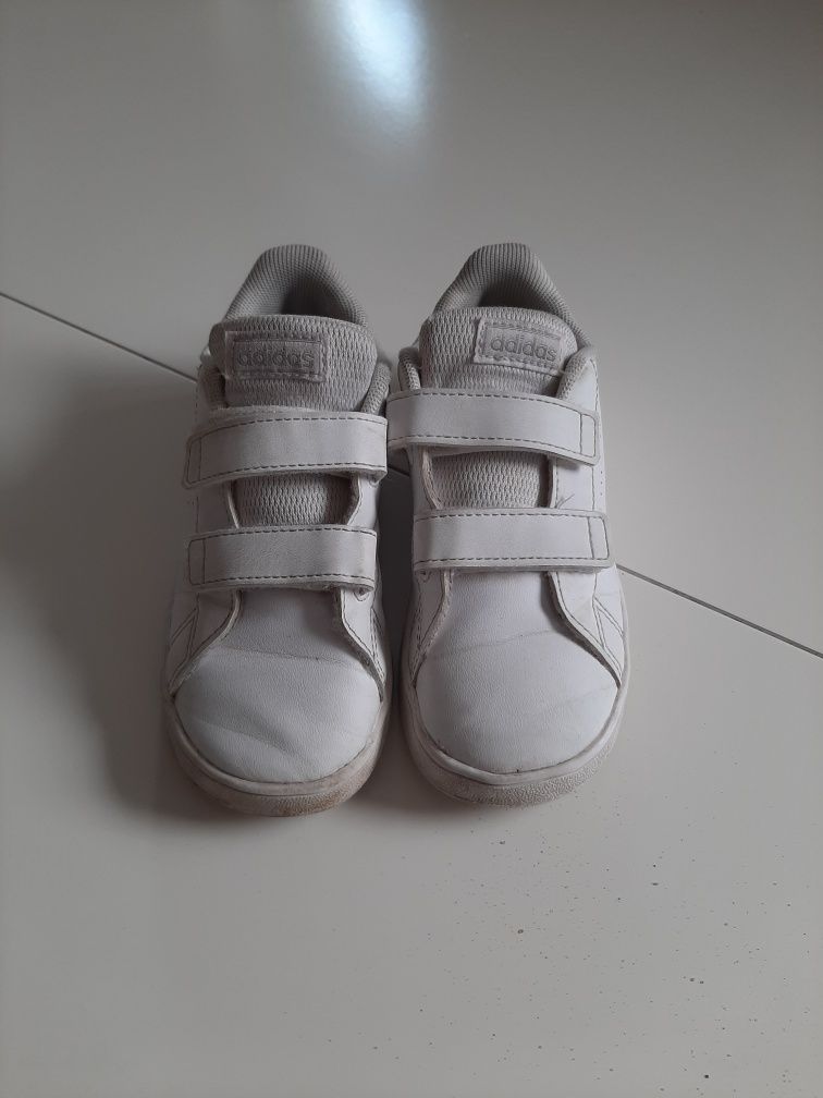 Buty półbuty Adidas białe rozmiar 27