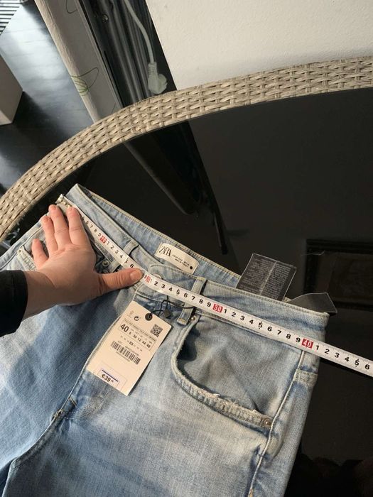 Нові джинси Zara з етікеткою р.40