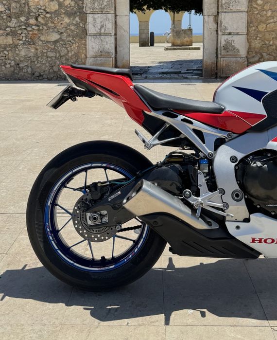 CBR1000RR SP Nacional c/ histórico e poucos Km