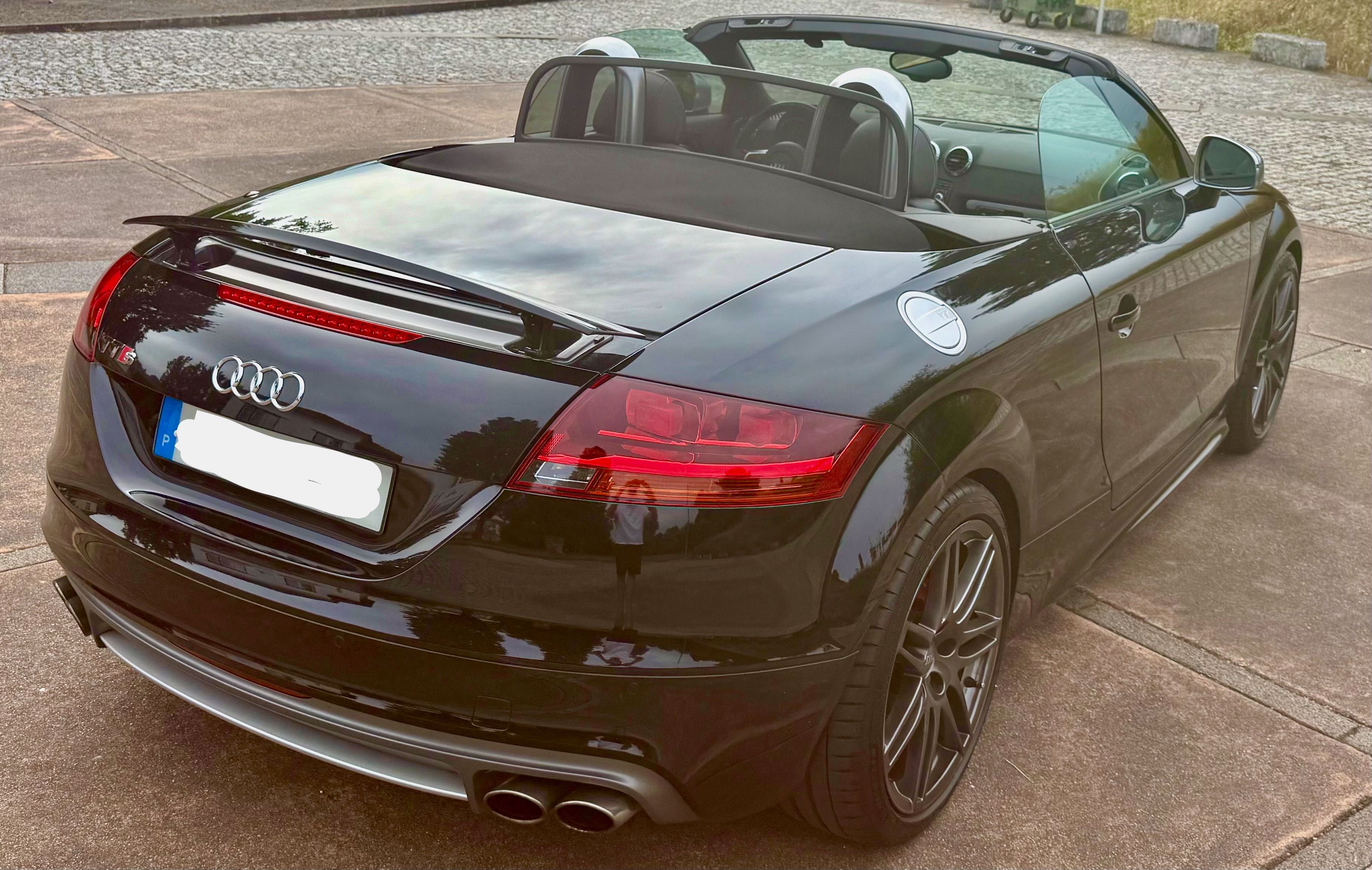 Audi TTS 8J Roadster